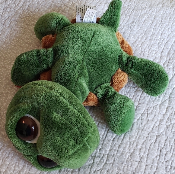 Big Eyed Turtle by Russ, green and rusty brown. 9 inches head to tail - Picture 4 of 9
